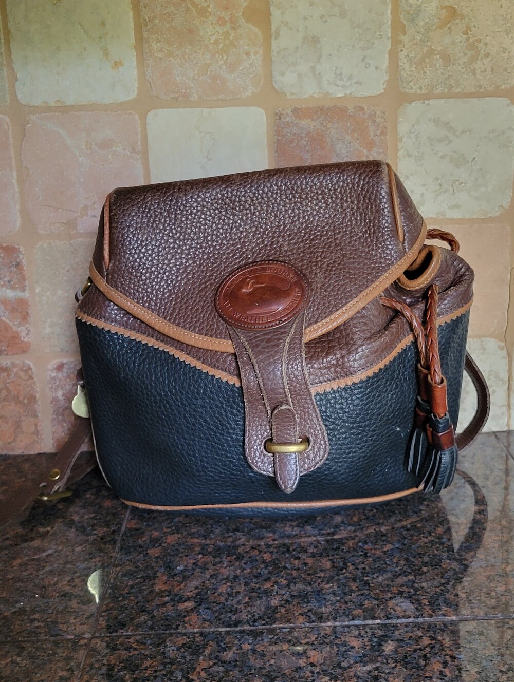 DOONEY & BOURKE Teton Vintage AWL Saddle Bag Tassel